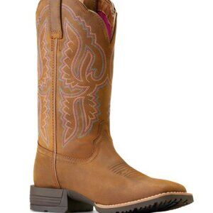 ARIAT WOMEN'S HYBRID RANCHWORK DISTRESSED BOOTS - BROAD SQUARE TOE sz 6.5